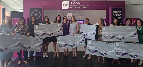 Avon entrega +MN$ 6 millones en donativos a fundaciones y organizaciones que luchan vs. la violencia de género