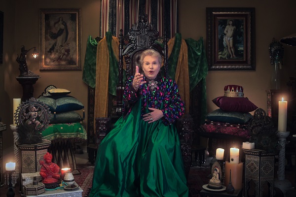 Netflix estrena la leyenda de Walter Mercado