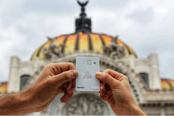 Mendel y Visa firman alianza para el futuro de los pagos digitales corporativos