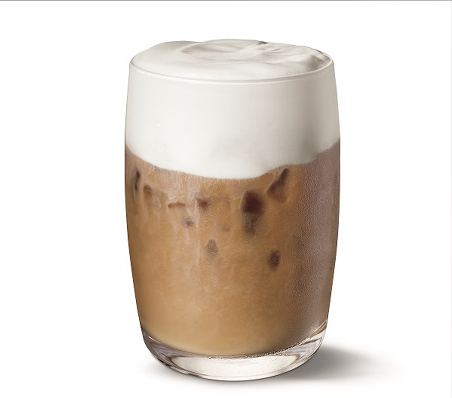 Café helado con espuma cremosa