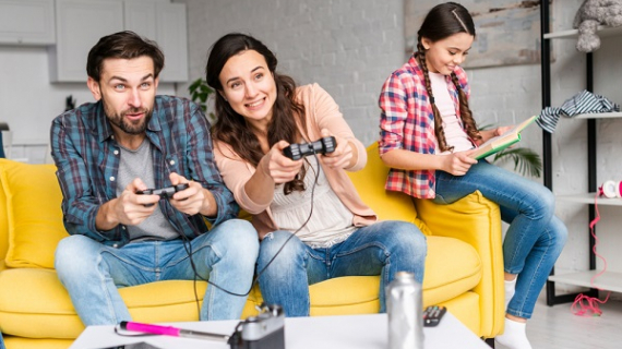 La batalla de los grandes conglomerados por la mejor experiencia del cliente