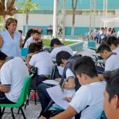 Estudiantes mexicanos enfrenta falta de recursos digitales